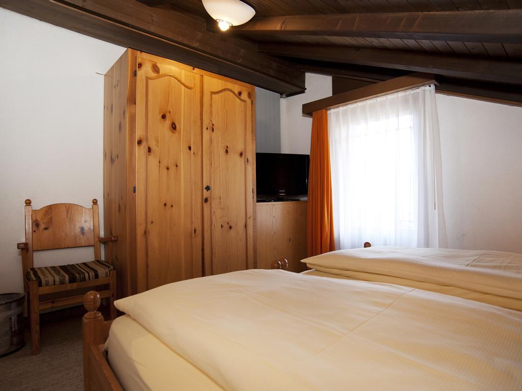 Ambiente Guesthouse サース フェー エクステリア 写真