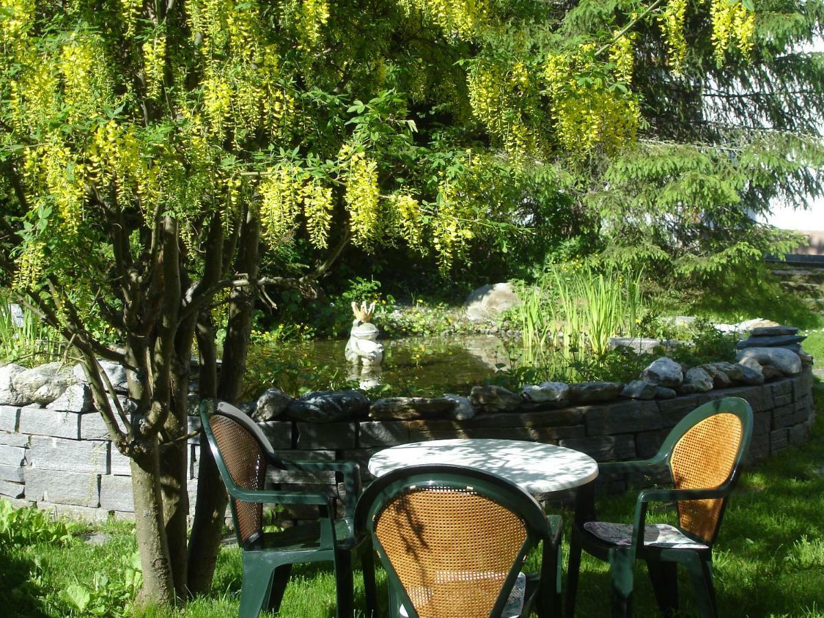 Ambiente Guesthouse サース フェー エクステリア 写真