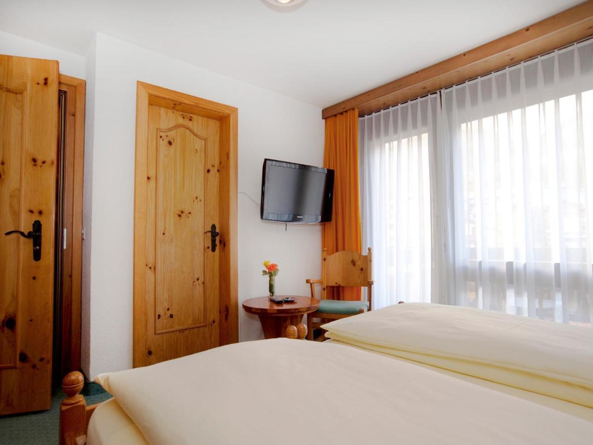 Ambiente Guesthouse サース フェー 部屋 写真